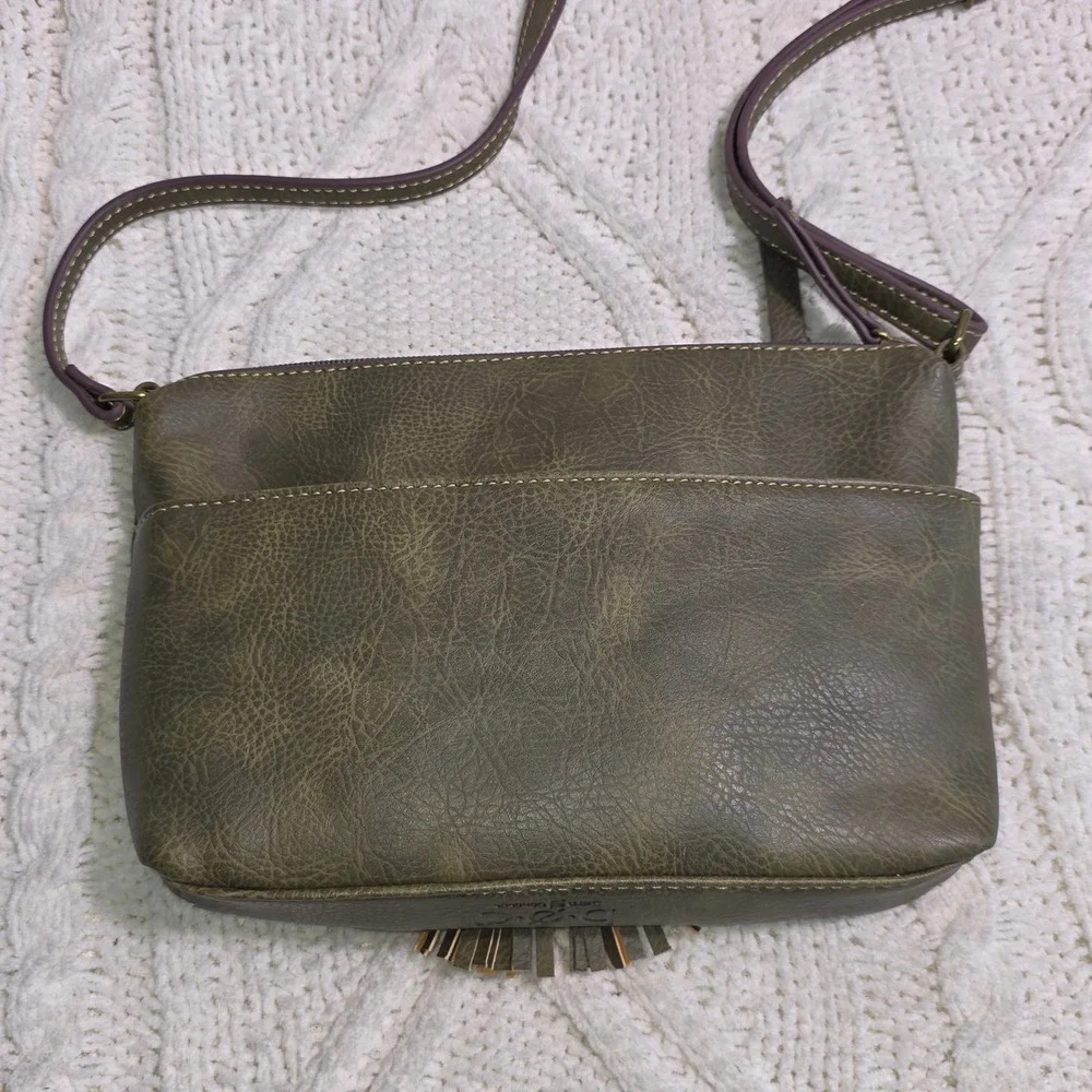 b.o.c. Born Concept Crossbody Bag Olive Green Tassel Whipstitch  Small Excellent